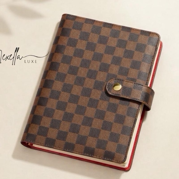 Brown Checkered A5 Planner with RED INTERIOR - Picture 3 of 15